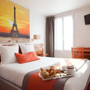 Alyss Saphir Cambronne Eiffel Hotel Paris